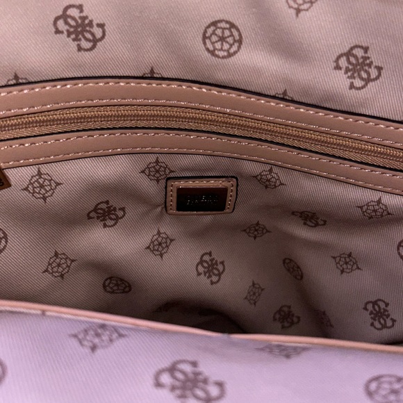 Rylan Monogram, Guess Top Zip Tote - Picture 7 of 11